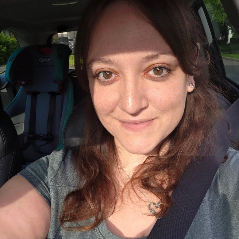 Meet your Posher, Meagan